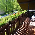 Alojamento de Acomodação e Pequeno-almoço Brezov Gaj 3*